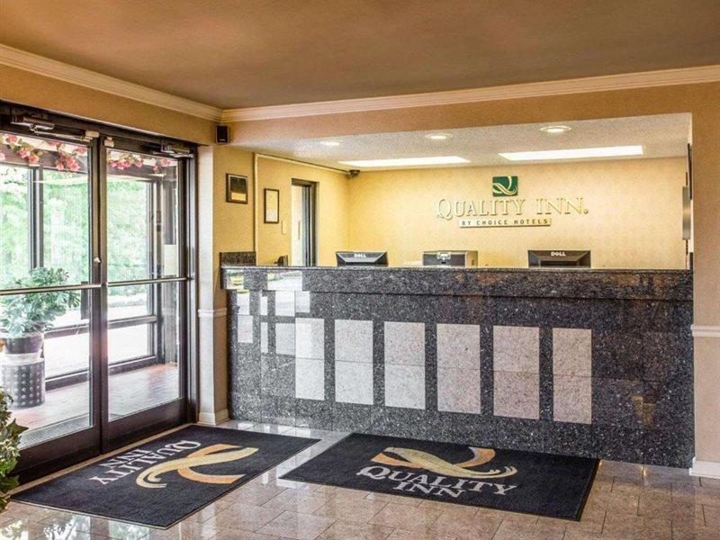 Quality Inn Fort Jackson Columbia Exterior foto