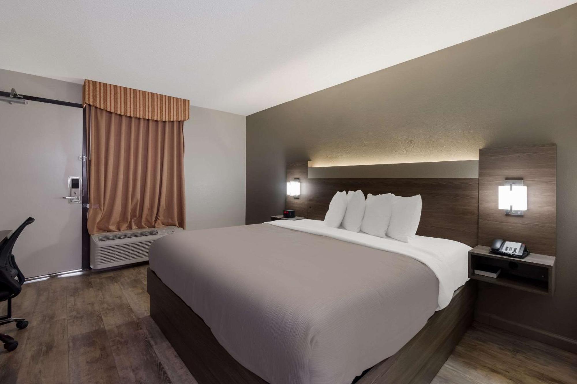 Quality Inn Fort Jackson Columbia Exterior foto