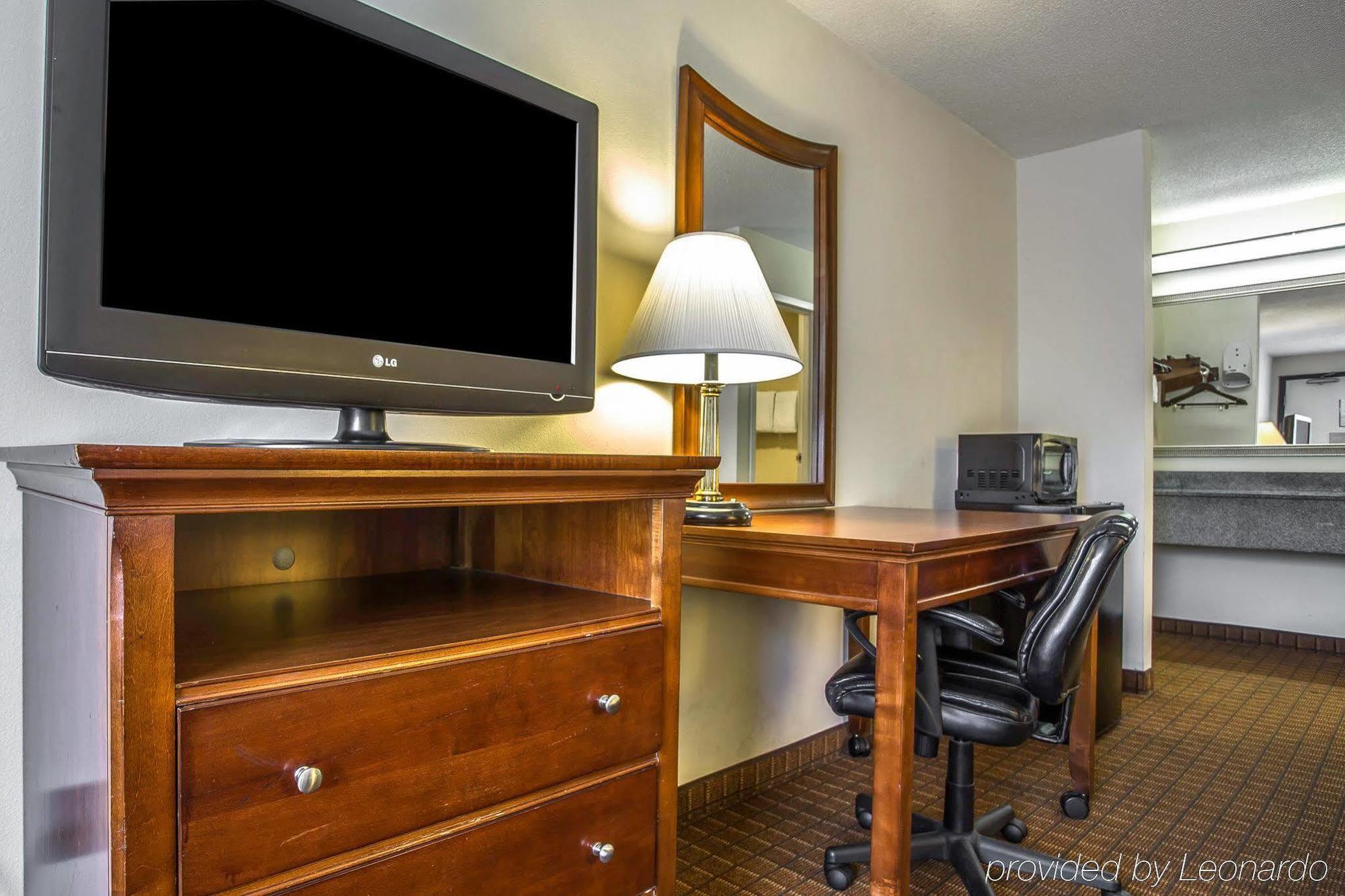 Quality Inn Fort Jackson Columbia Exterior foto